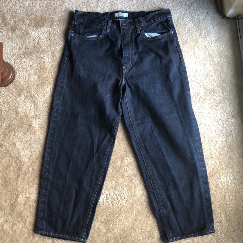 levi’s “bow crop” jeans
